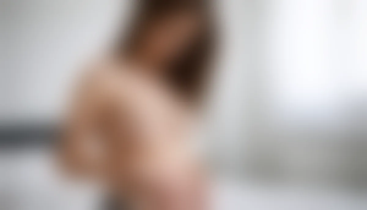 découvrez les causes du gonflement abdominal sous la poitrine chez la femme et apprenez des méthodes efficaces pour soulager cet inconfort au quotidien.