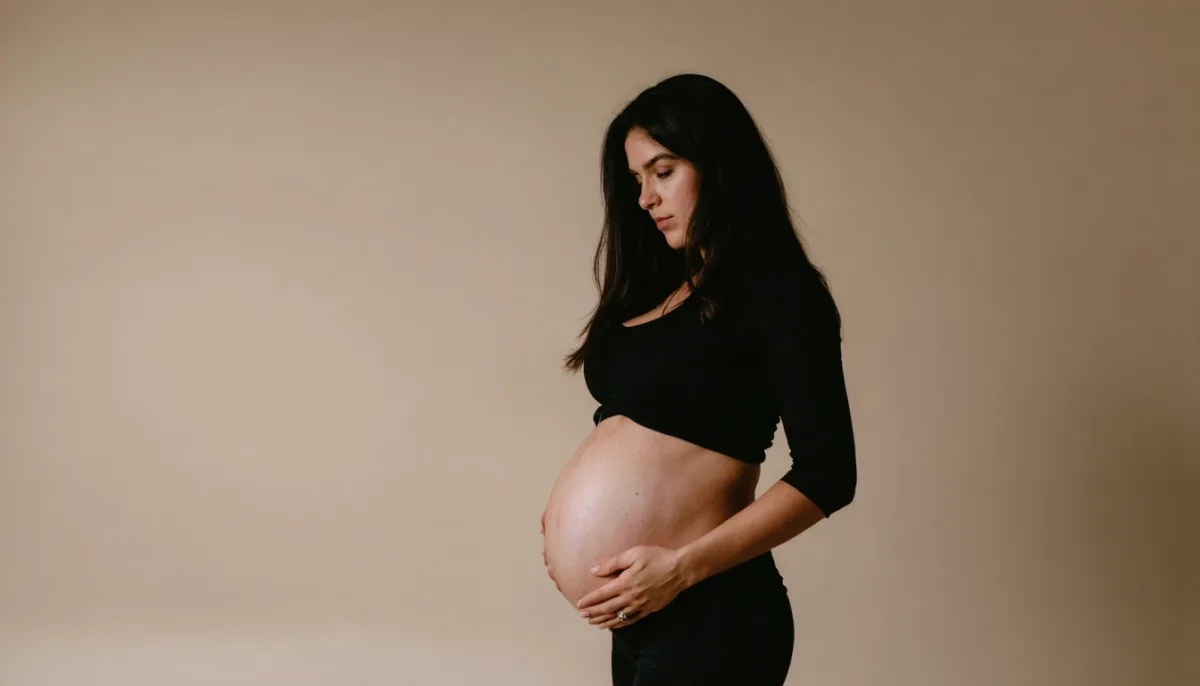 découvrez les témoignages authentiques et les explications scientifiques sur la possibilité d'avoir des règles pendant la grossesse. informations claires et fiables pour mieux comprendre ce phénomène.